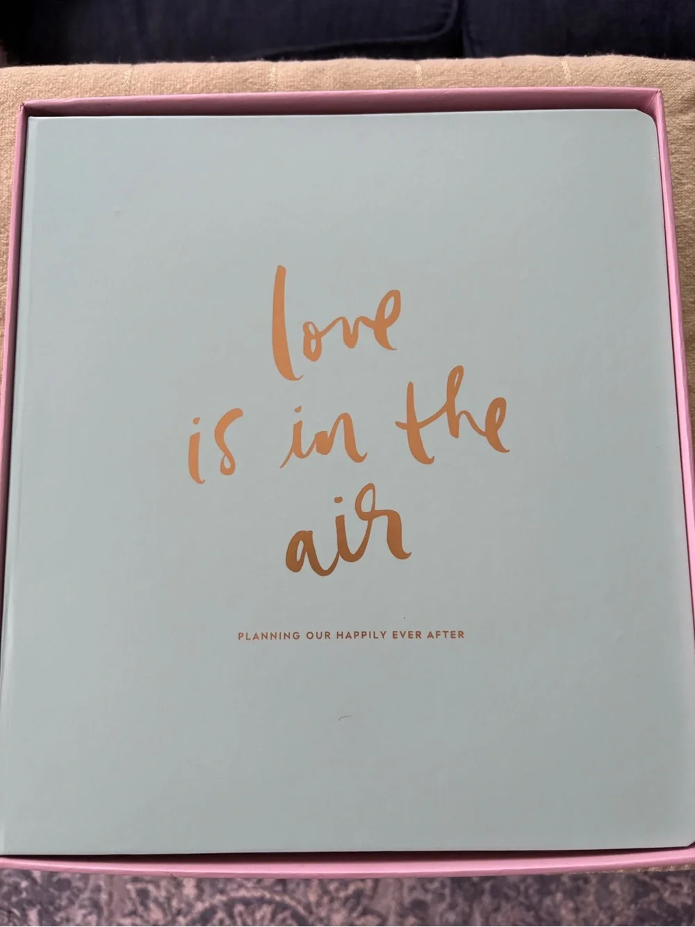 kate spade Love is in the Air Bridal Planner